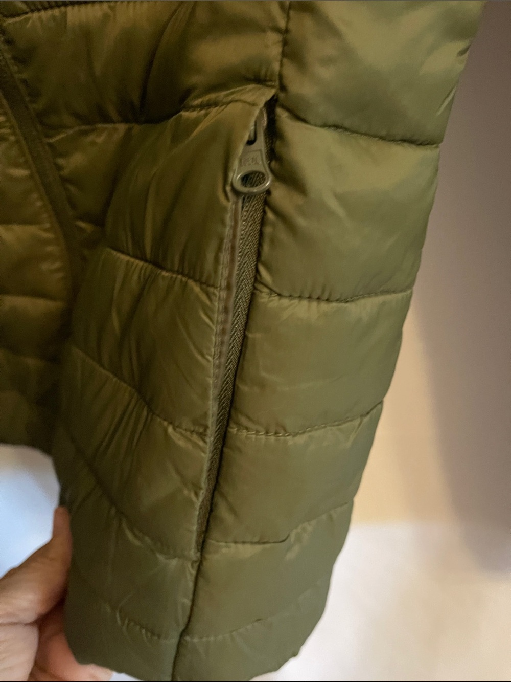 Old Navy Olive Green Quilted Puffer Lightweight Jacket XS - Picture 4 of 6